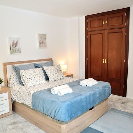 Homely Málaga Don Cristian Esterno foto